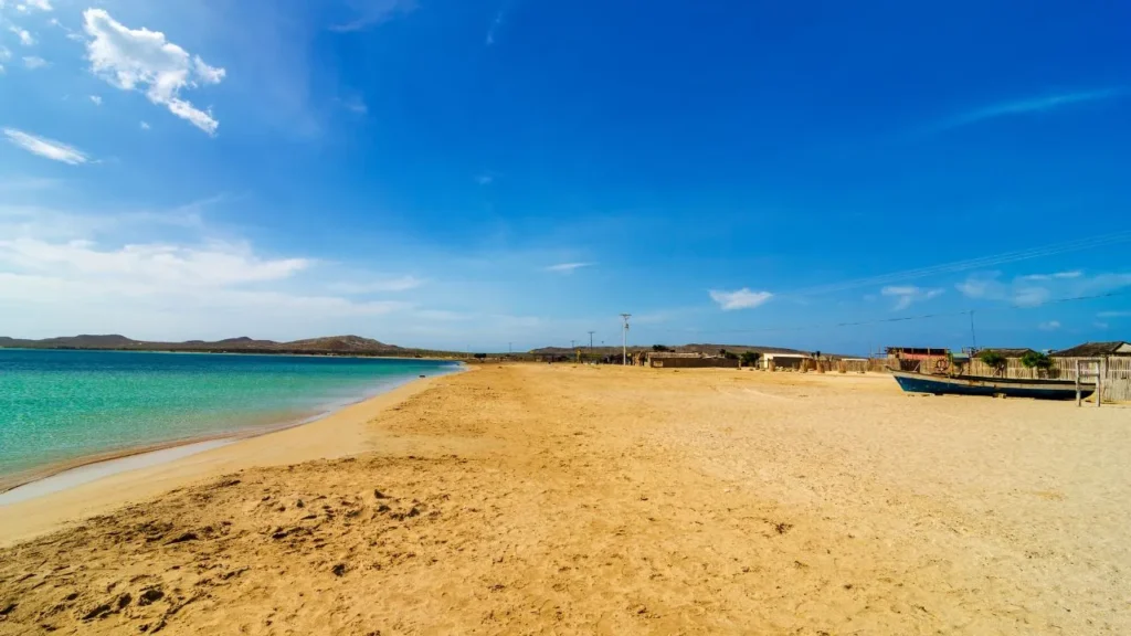 Las playas del Cabo de la Vela son ideales para descansar y desconectarse de la rutina.