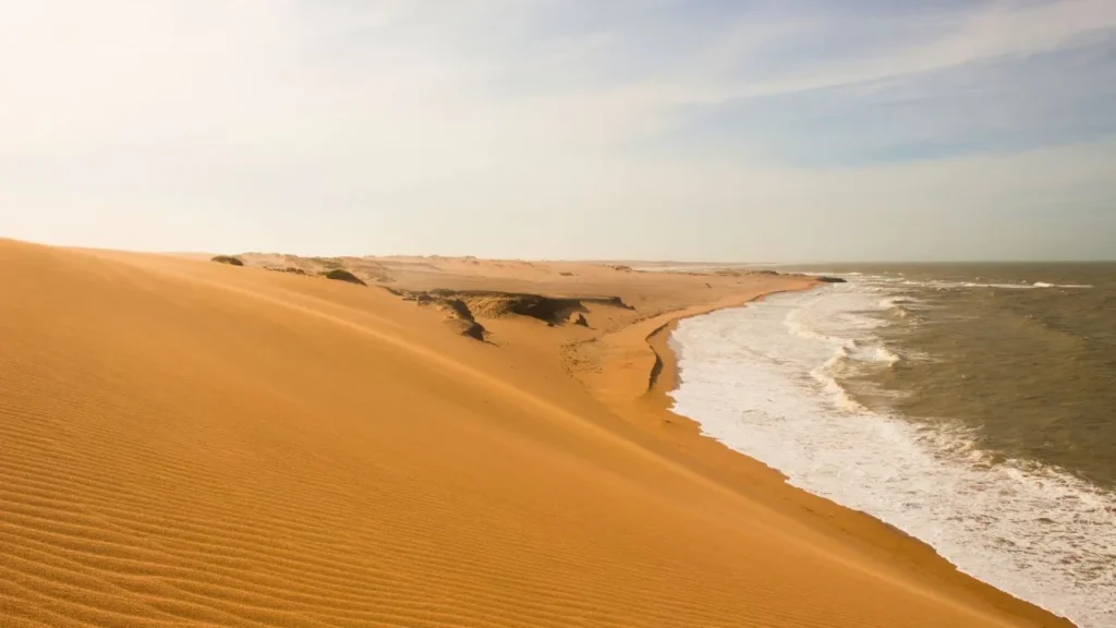 Las dunas de Taroa son un destino imperdible en La Guajira. 